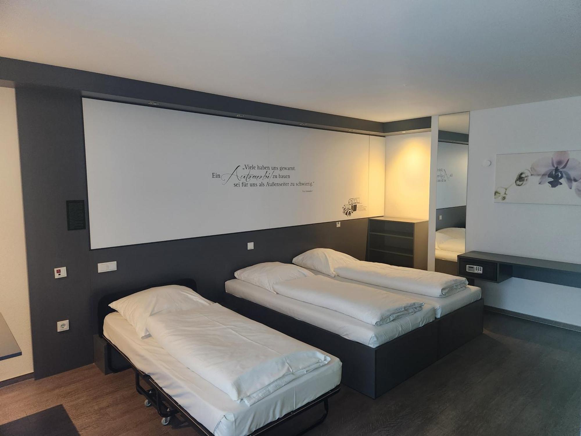 Economy-Hotel Ульм Екстер'єр фото